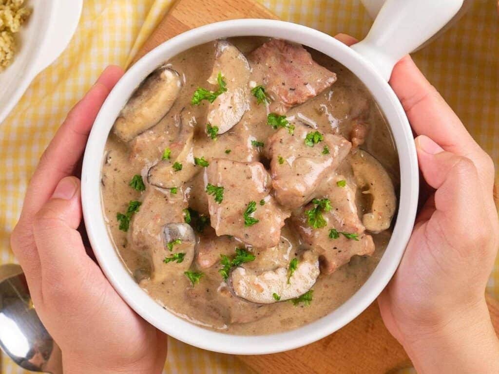 Image shows easy to make slow cooker beef stroganoff.