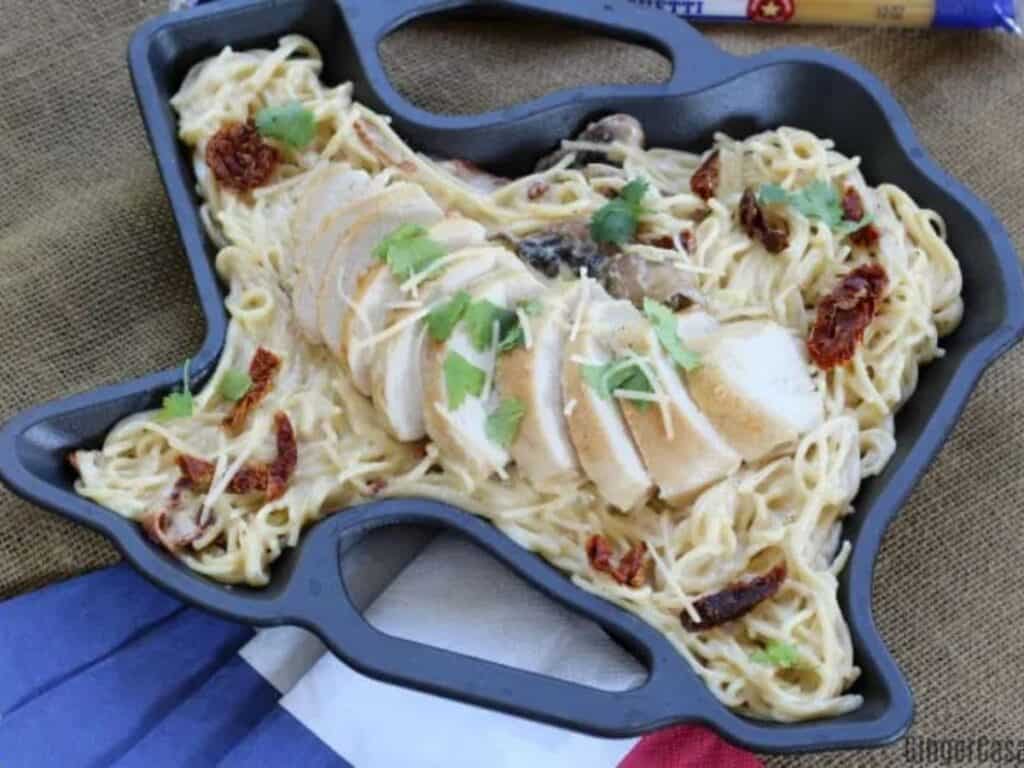 Image shows yummy spicy romano chicken pasta.