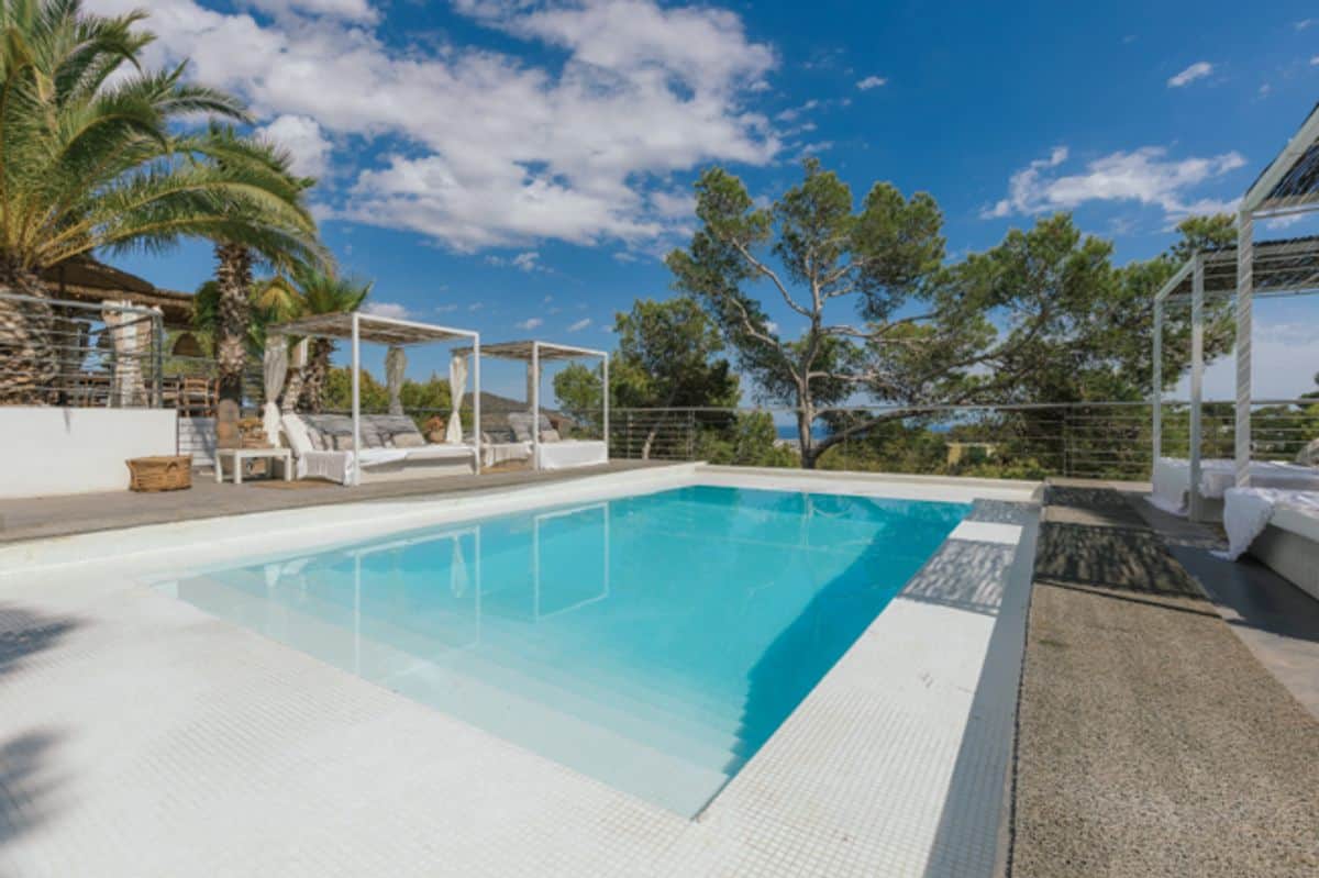 Sant Jordi Hilltop Villa
