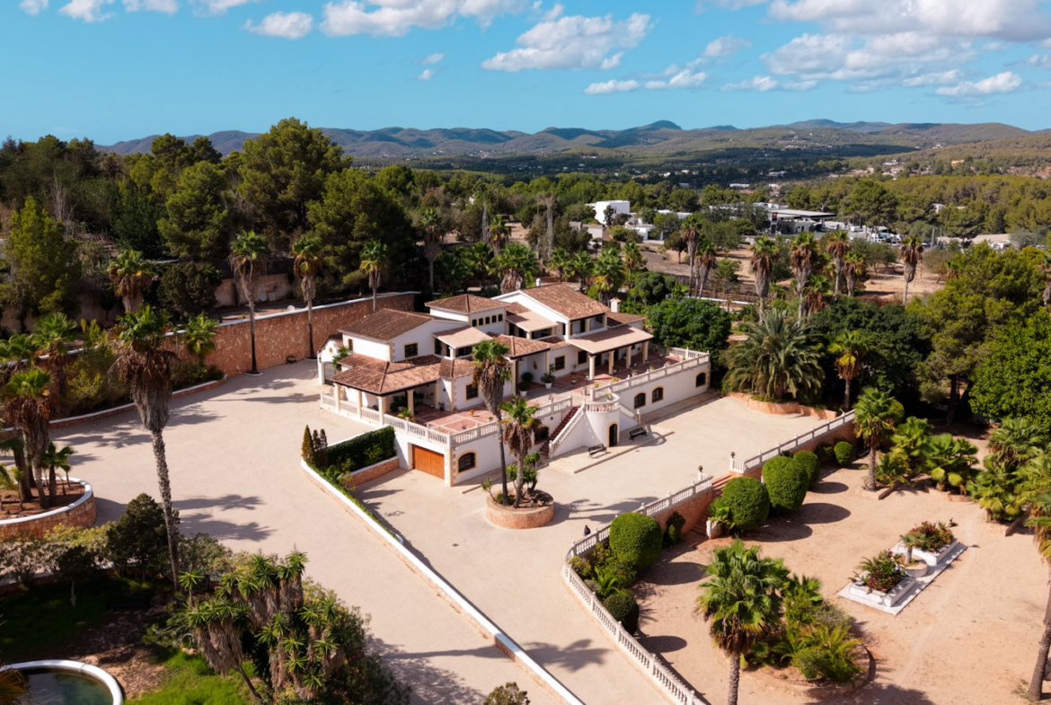 1170