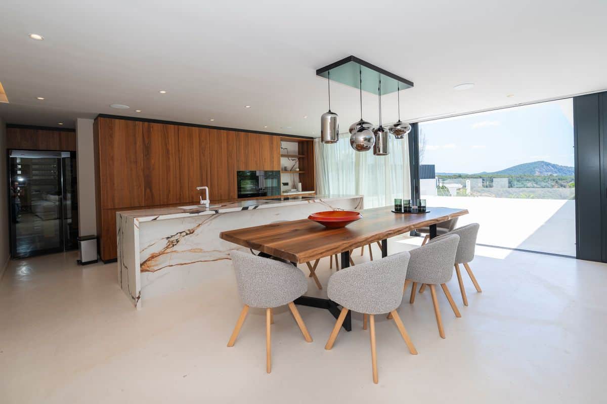 Villa contemporánea en Vista Alegre