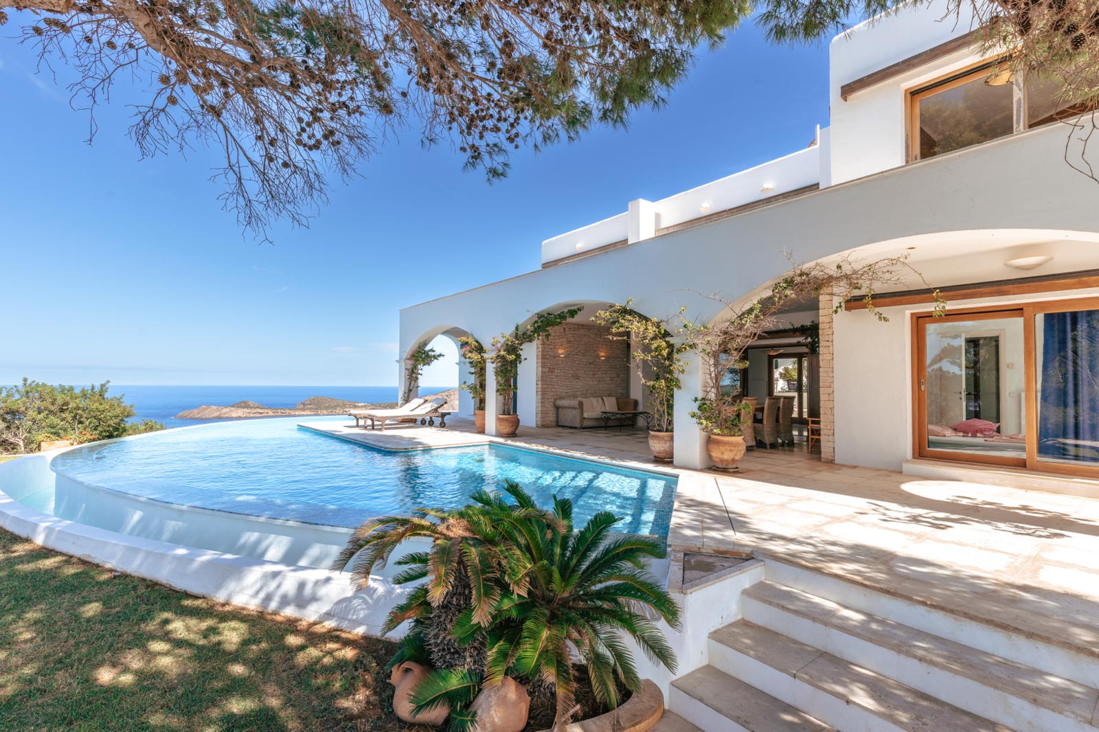 Cap Roig Estate