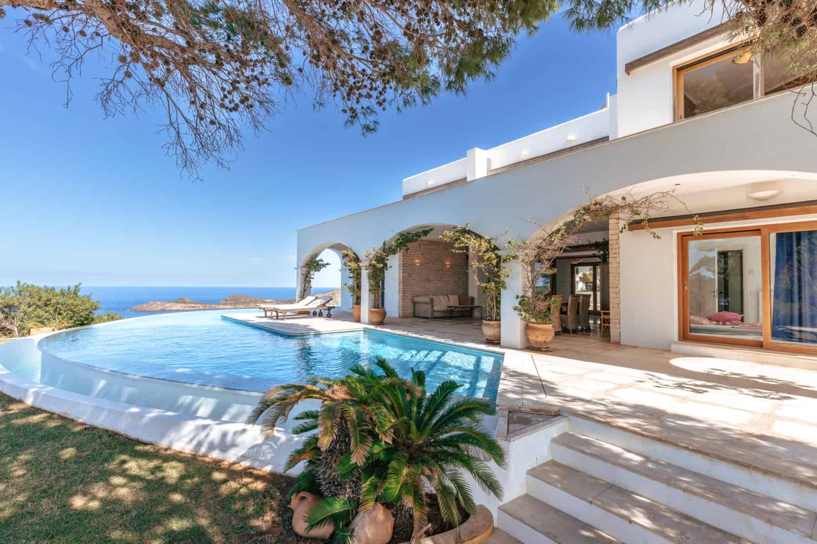 Cap Roig Estate