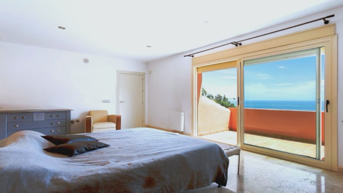 Finca con vistas al mar en Benalmádena