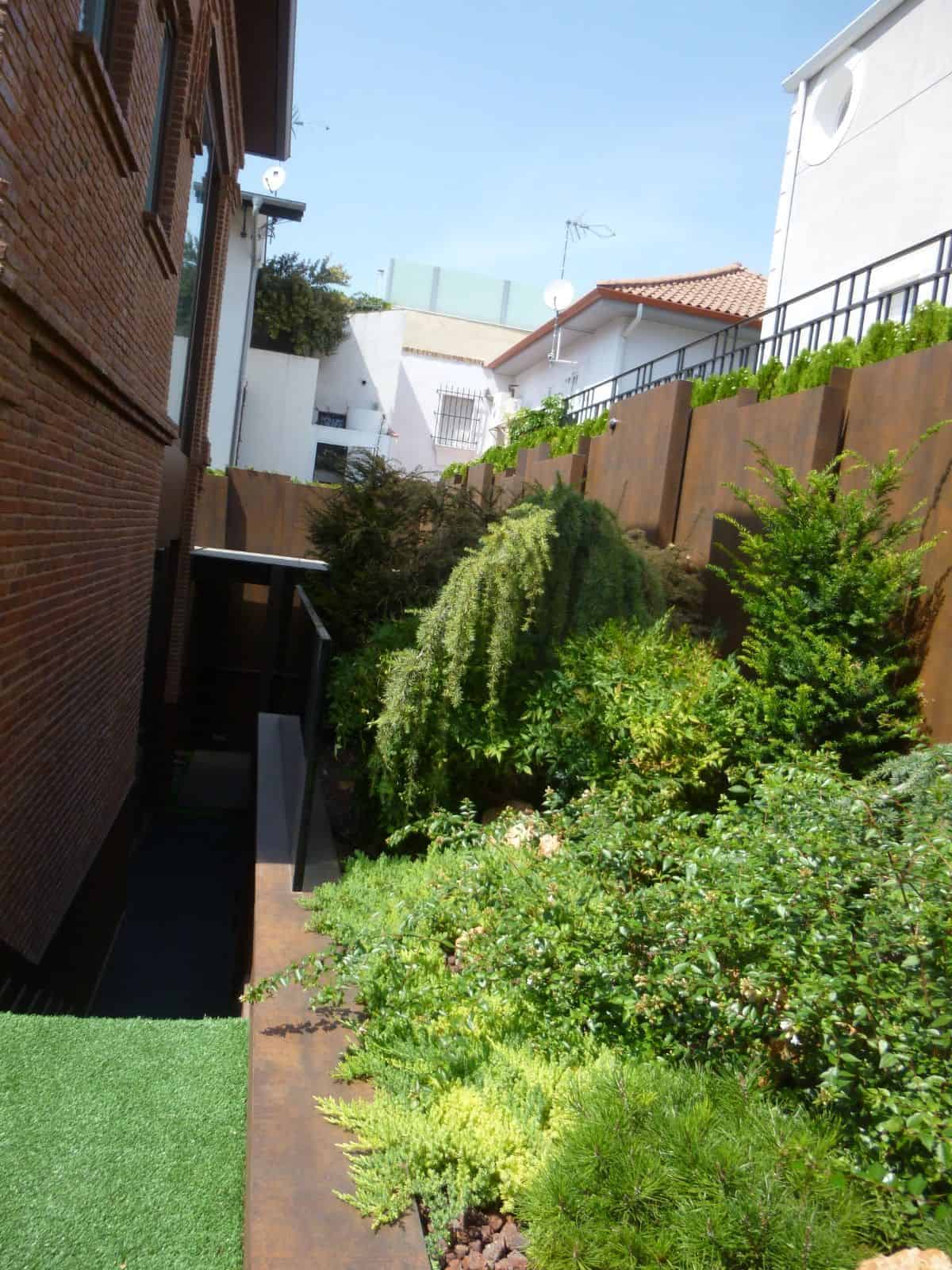 Architectural House in Colonia del Retiro