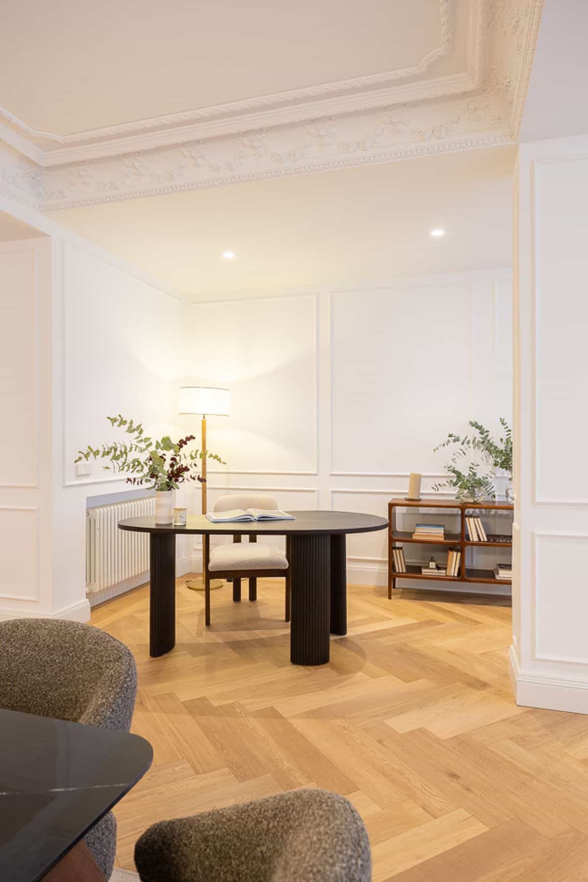 López de Hoyos Apartment