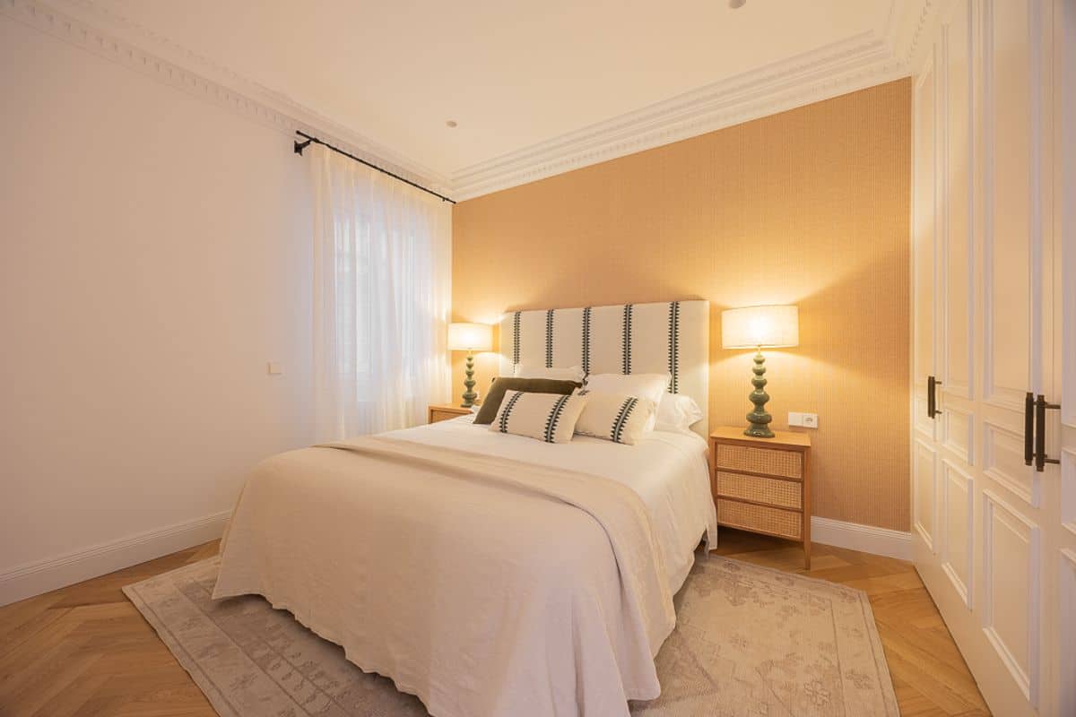 López de Hoyos Apartment