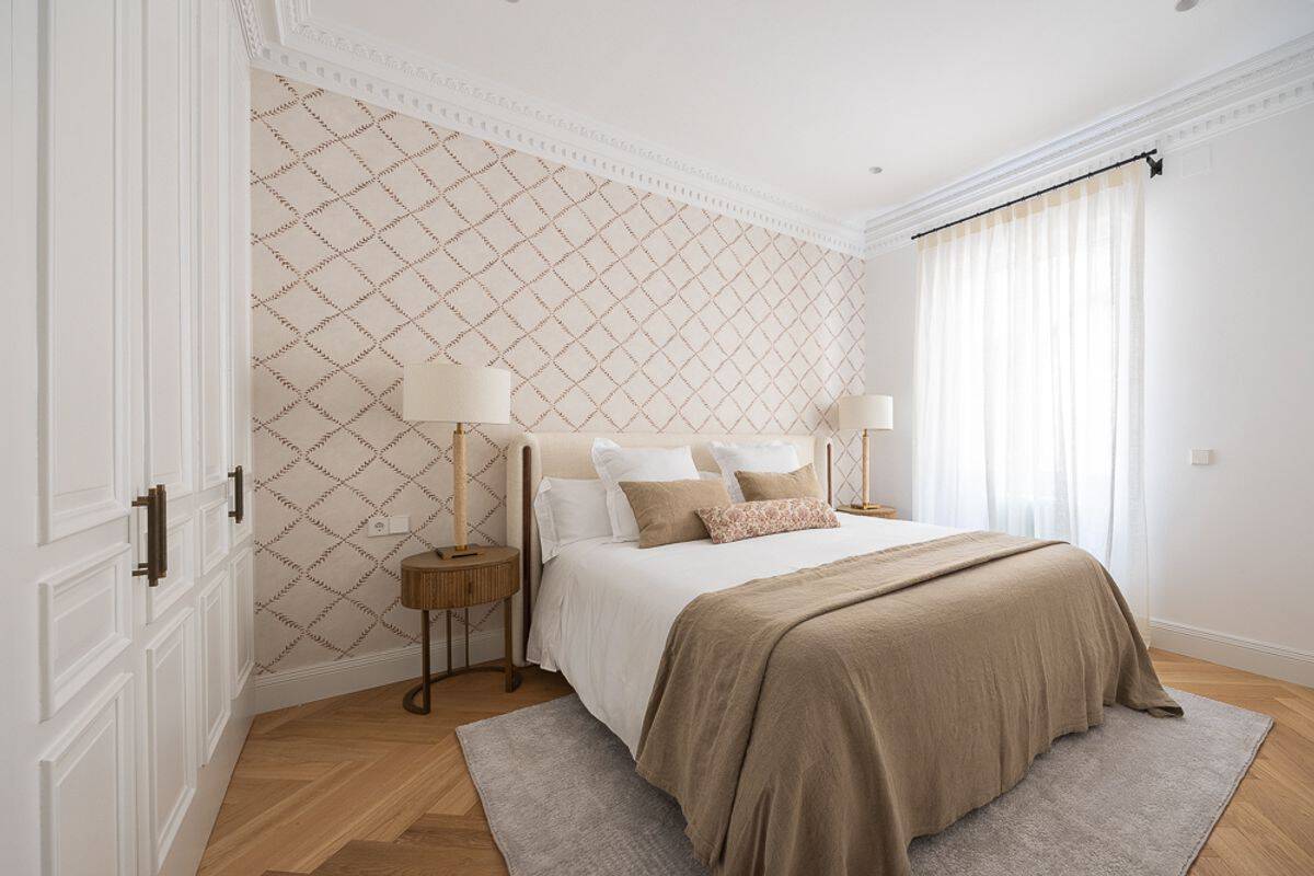 López de Hoyos Apartment