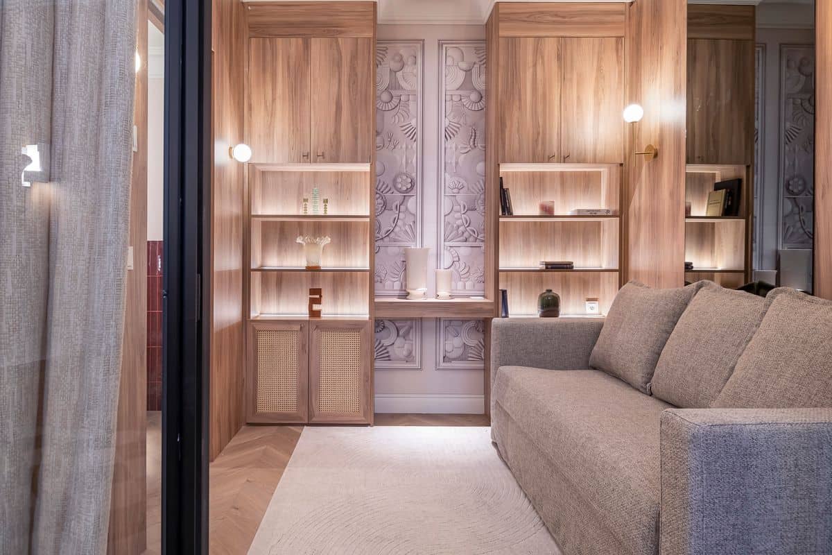 Dual-Living Apartment in Recoletos