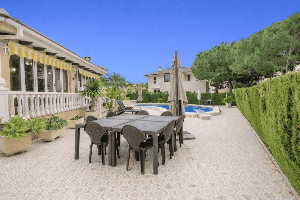 Cabo Roig Villa