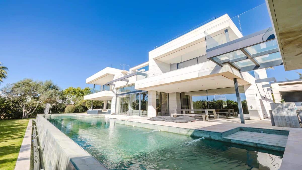 Cala Tarida Contemporary Villa