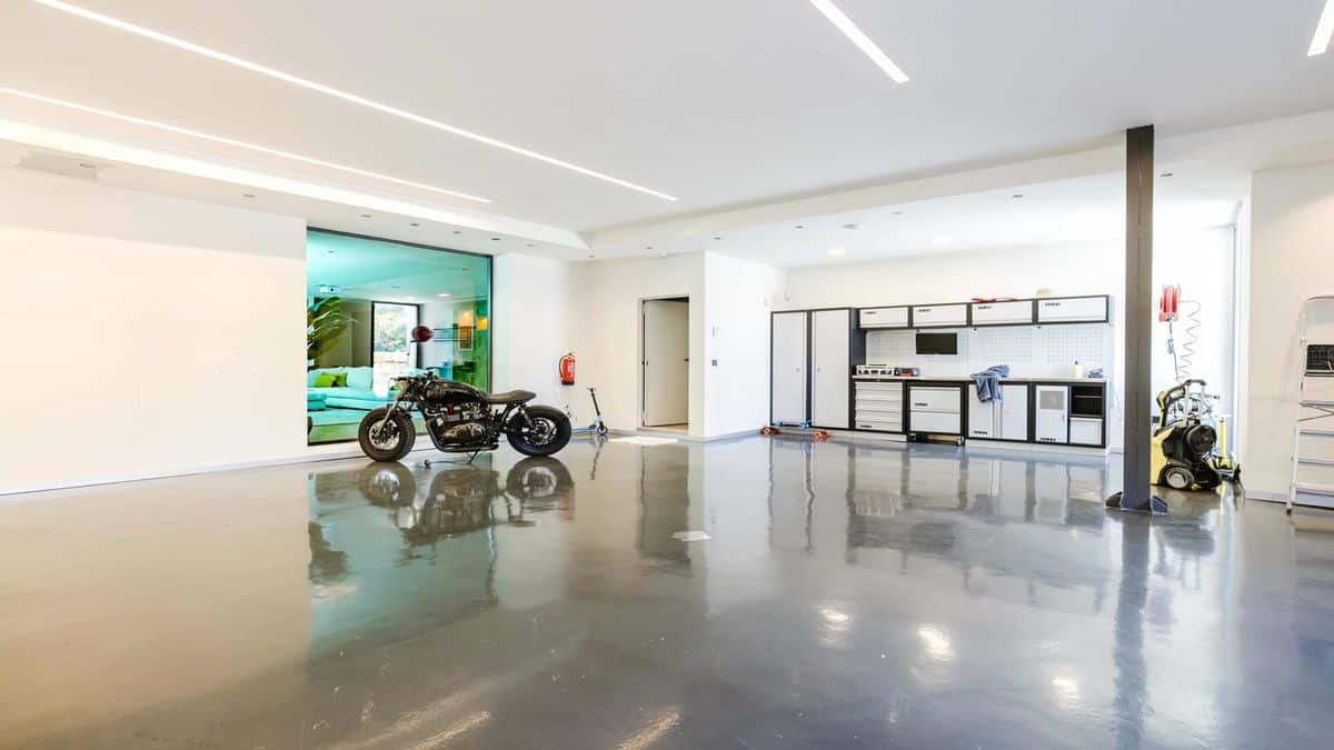Cala Tarida Contemporary Villa