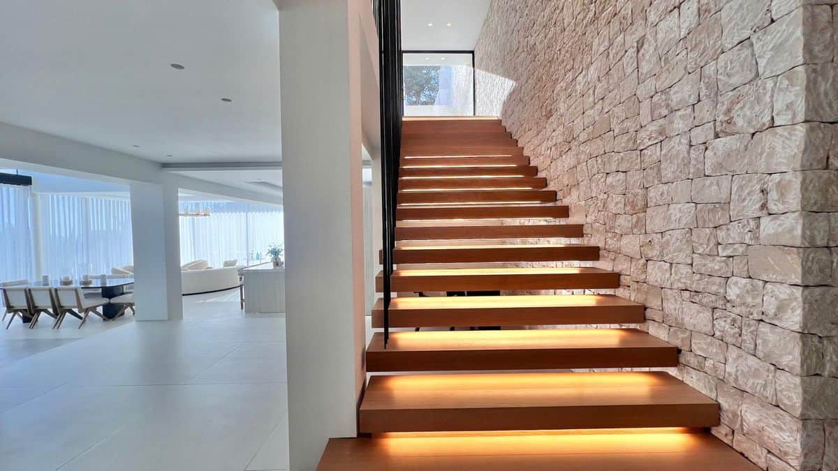 Can Furnet Contemporary Villa
