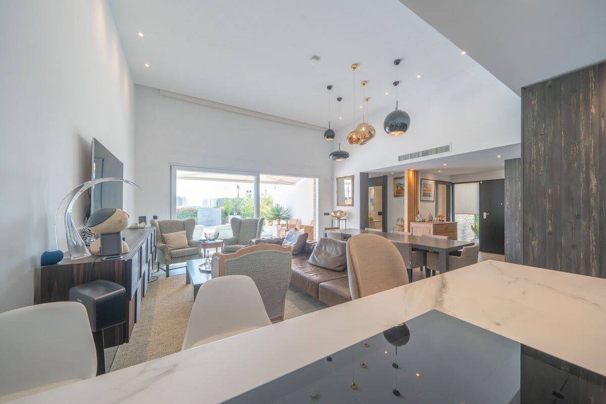 Villa for Sale on Daya Street