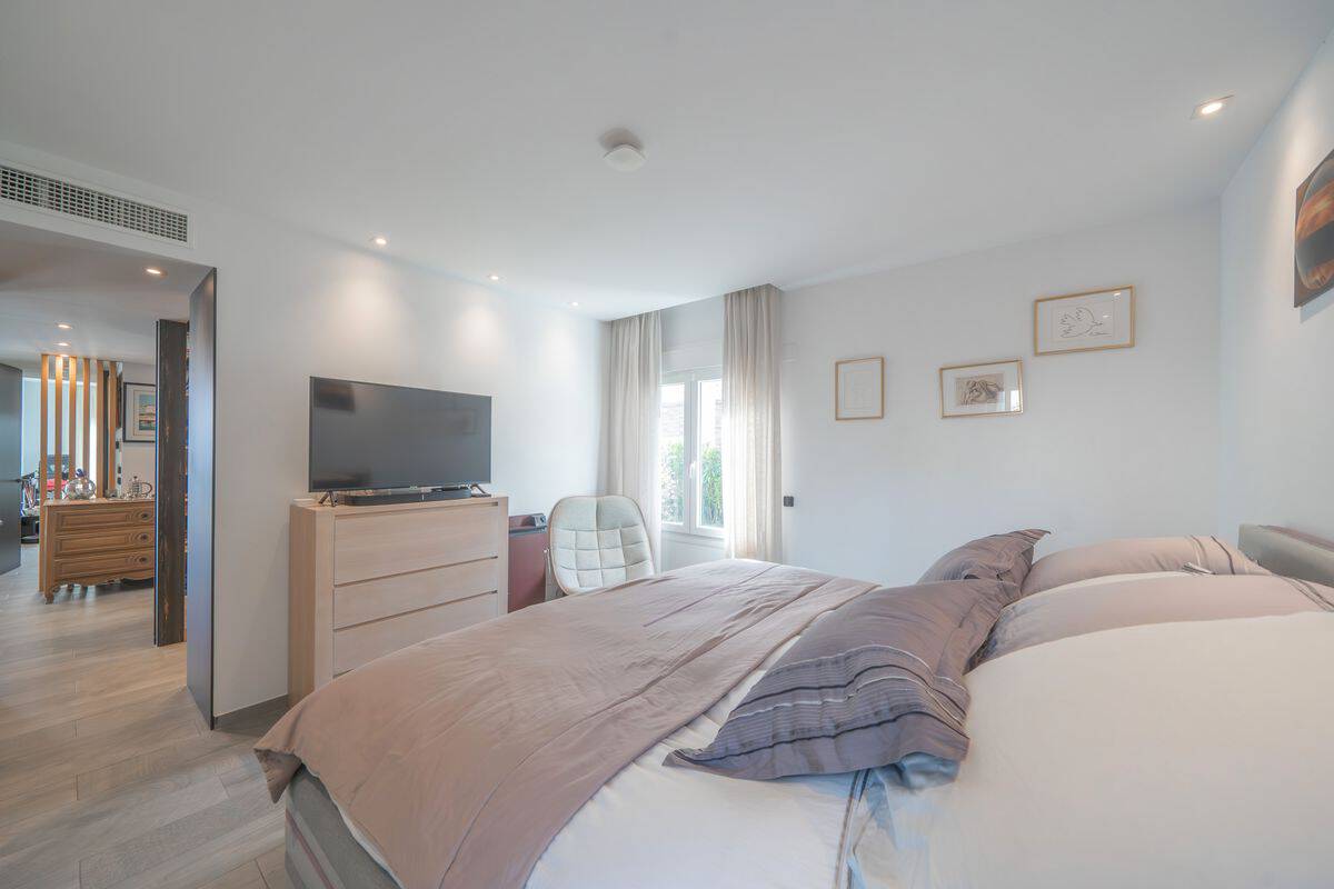 Villa for Sale on Daya Street