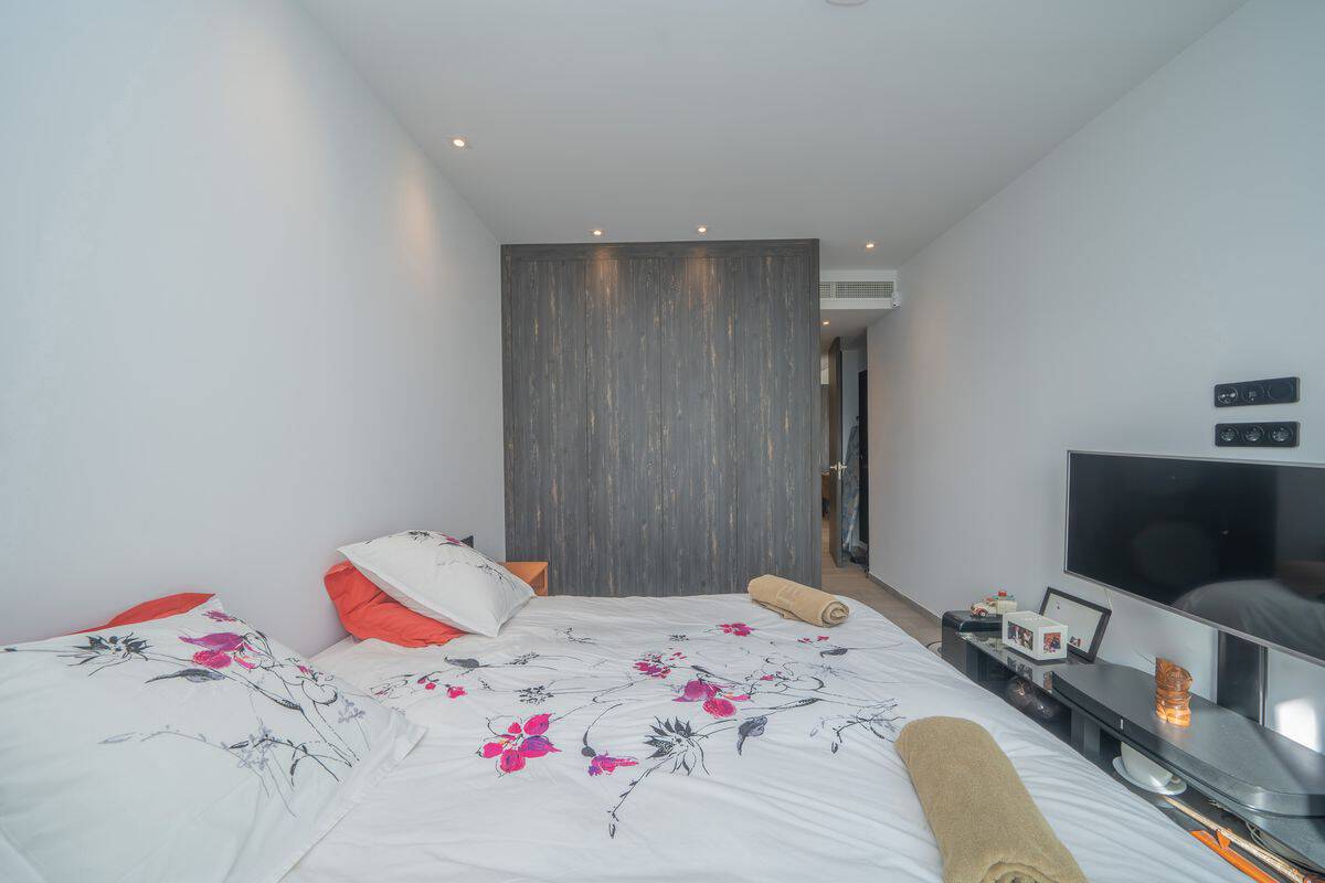 Villa for Sale on Daya Street