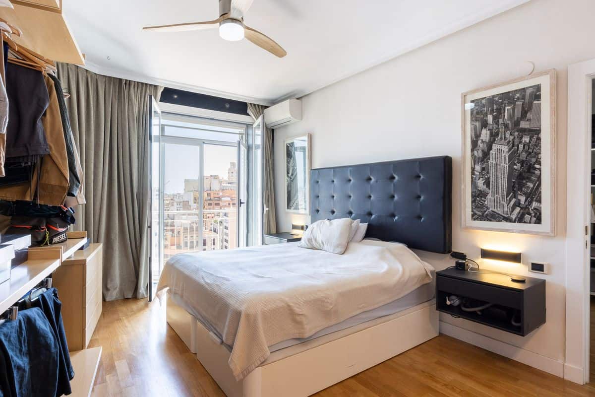 Apartamento en la Plaça de la Ciutat de Bruges