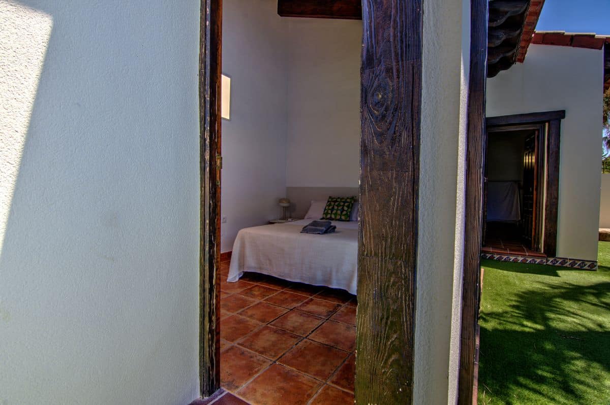 Villa en Camino Arroba de Hornos