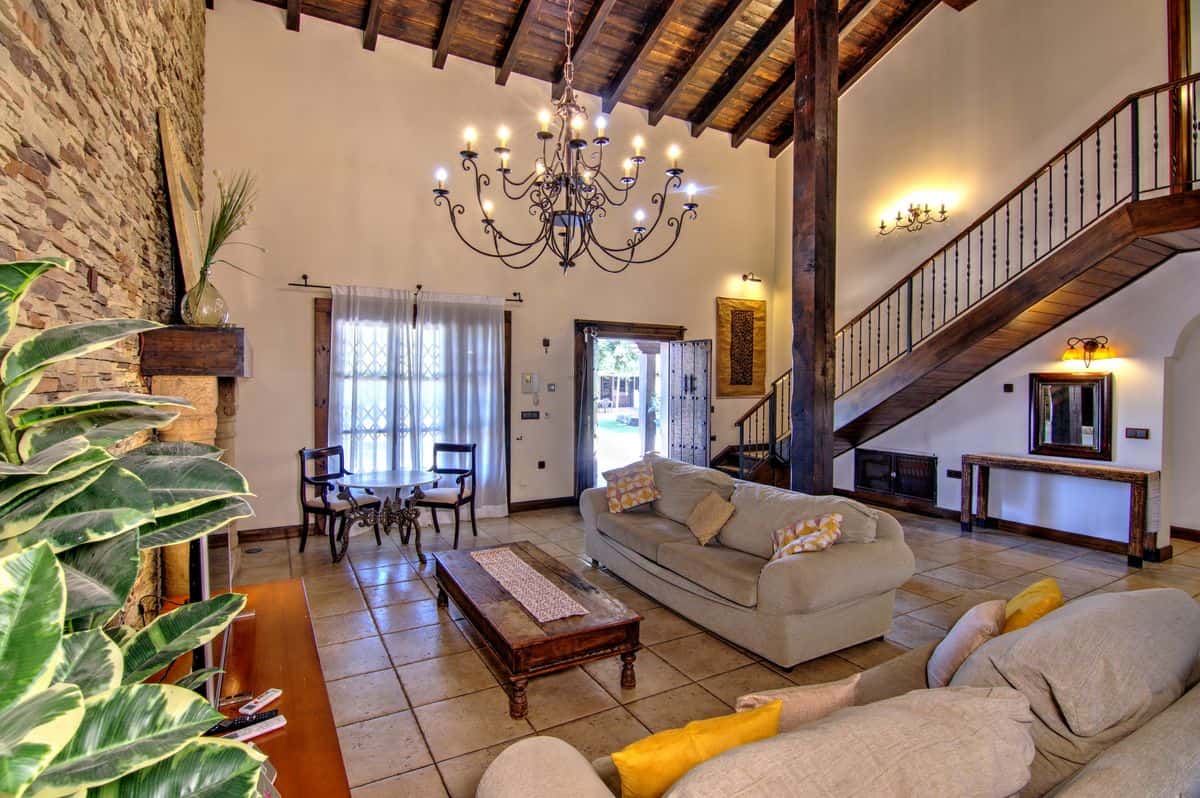 Villa en Camino Arroba de Hornos
