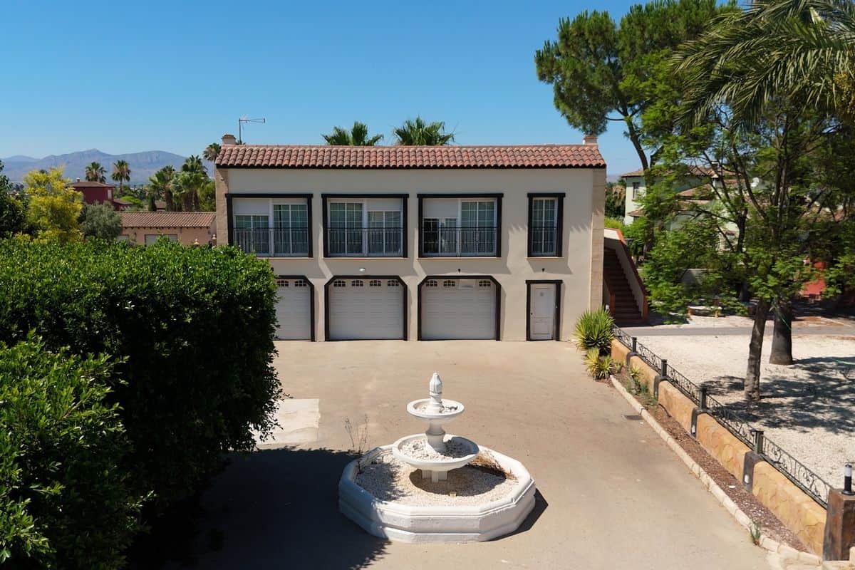 Villa en Camino Arroba de Hornos