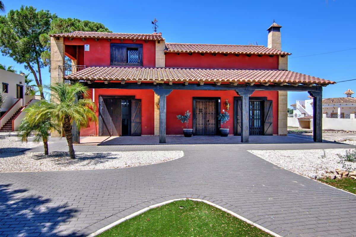 Villa en Camino Arroba de Hornos