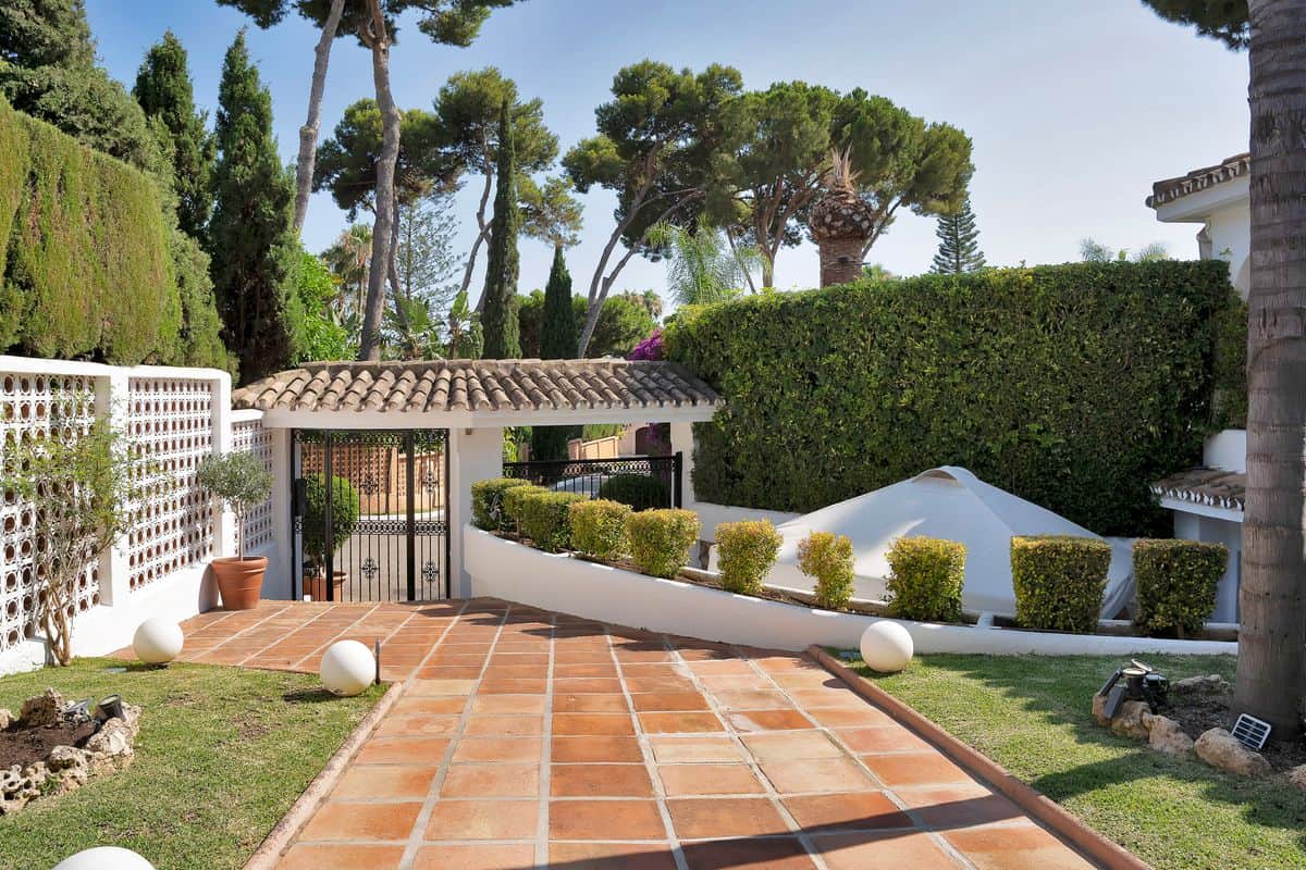 Los Monteros Beachside Villa