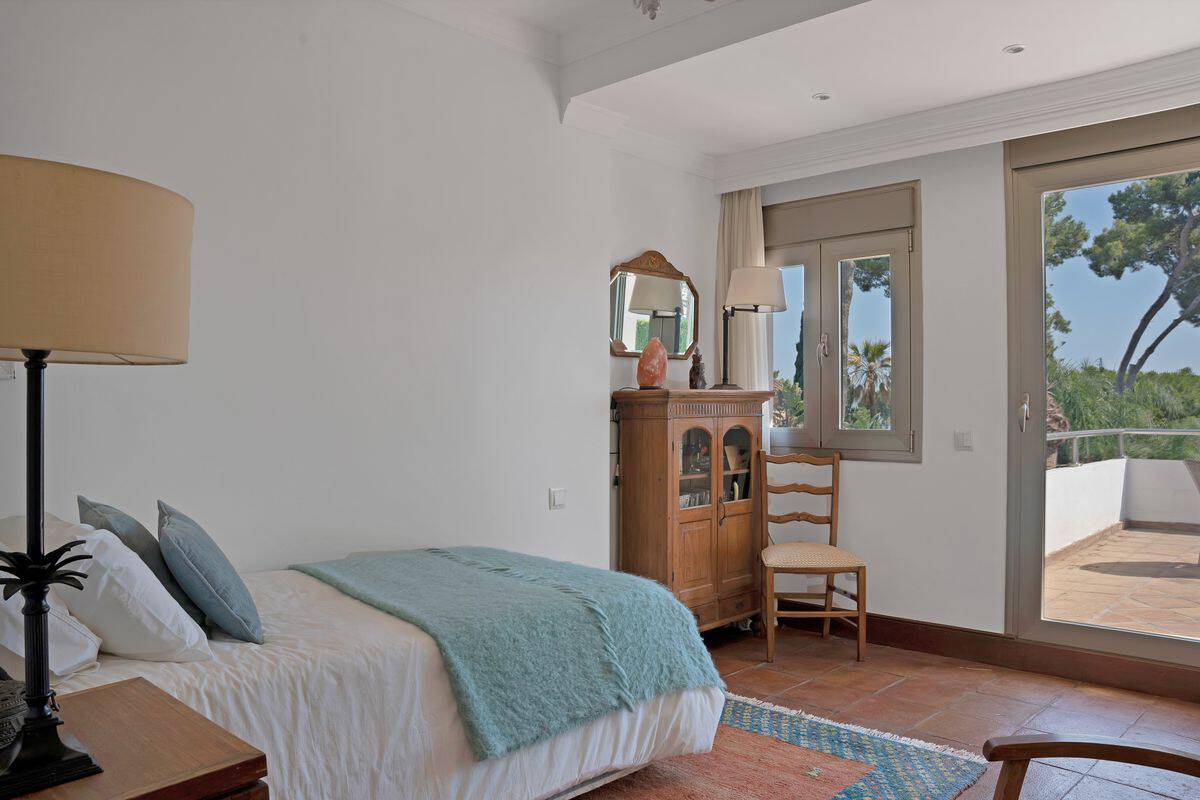 Los Monteros Beachside Villa