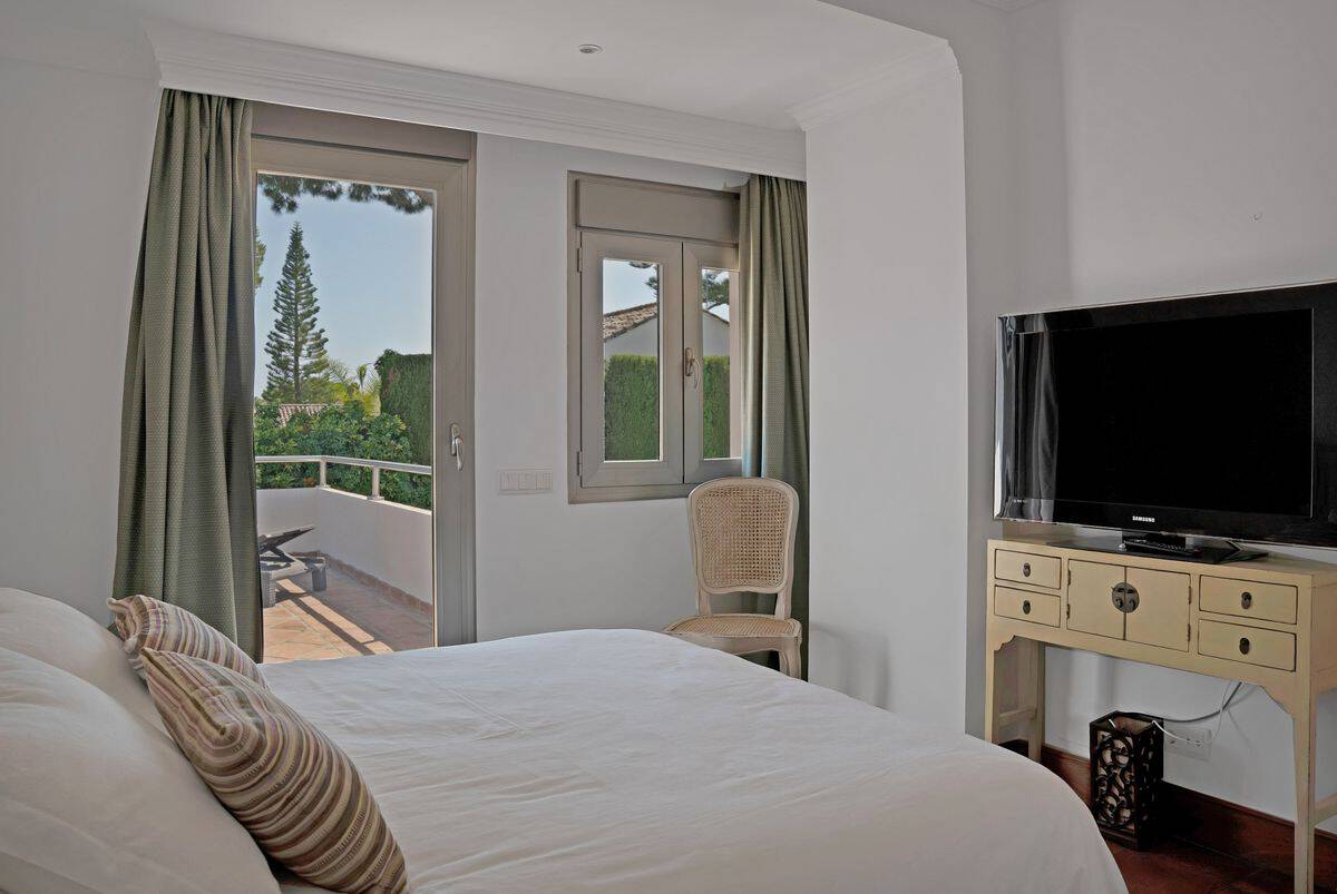 Los Monteros Beachside Villa