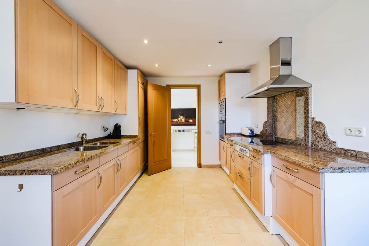 Beachfront Penthouse in Costalita