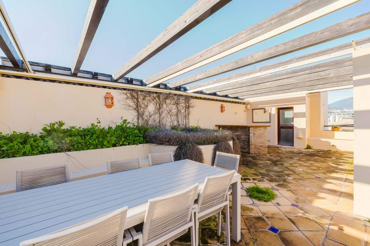 Beachfront Penthouse in Costalita
