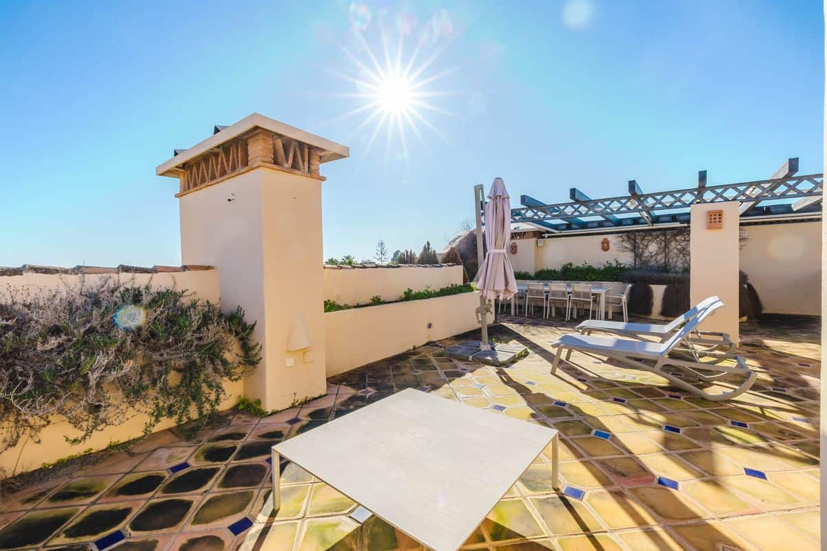 Beachfront Penthouse in Costalita
