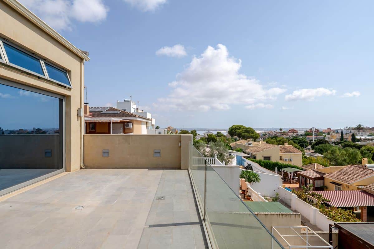 Villa di Lusso a Los Balcones