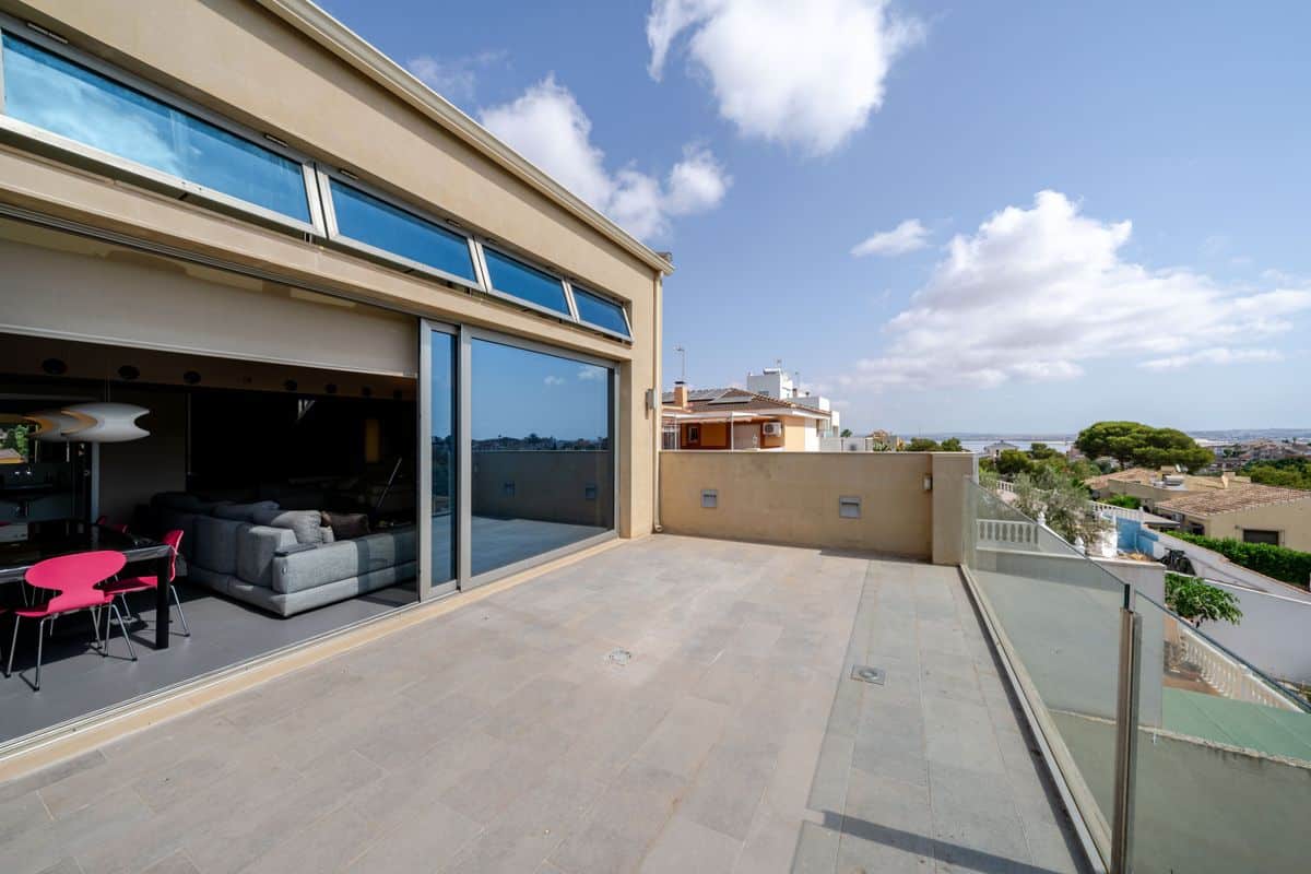 Villa di Lusso a Los Balcones