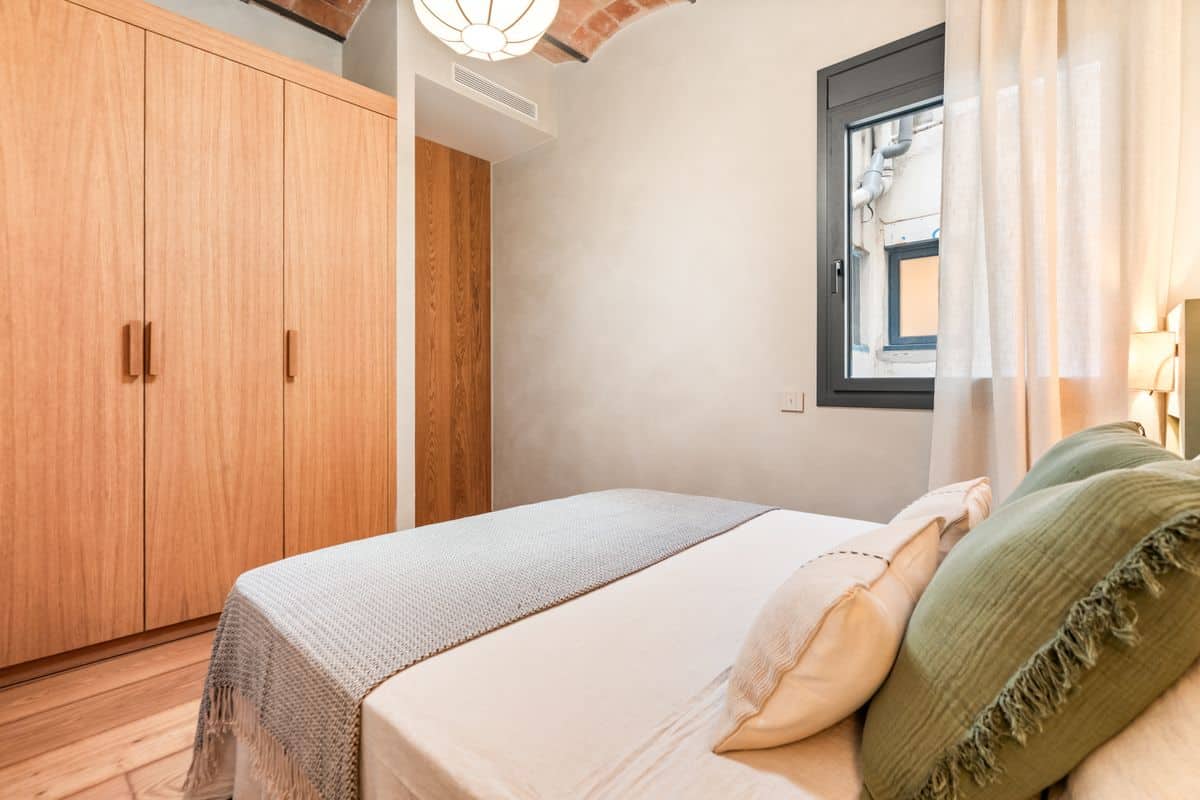 Ronda Universitat Apartment