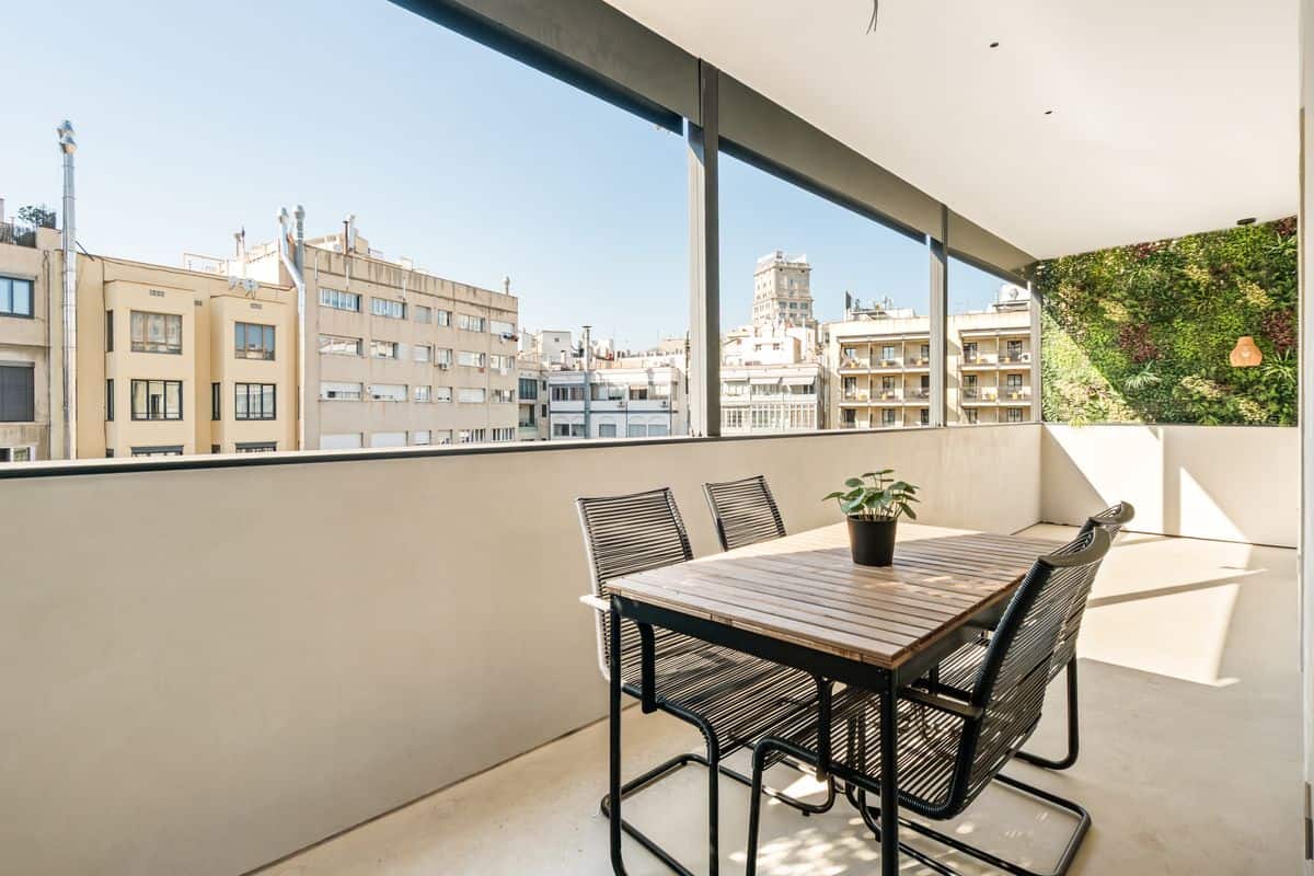 Ronda Universitat Apartment