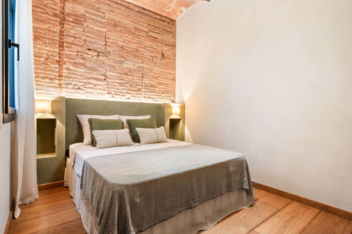 Ronda Universitat Apartment