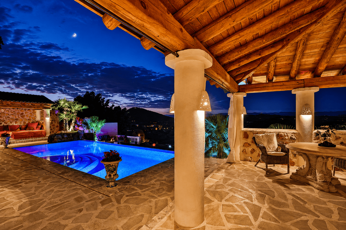 Private Villa in Roca Llisa