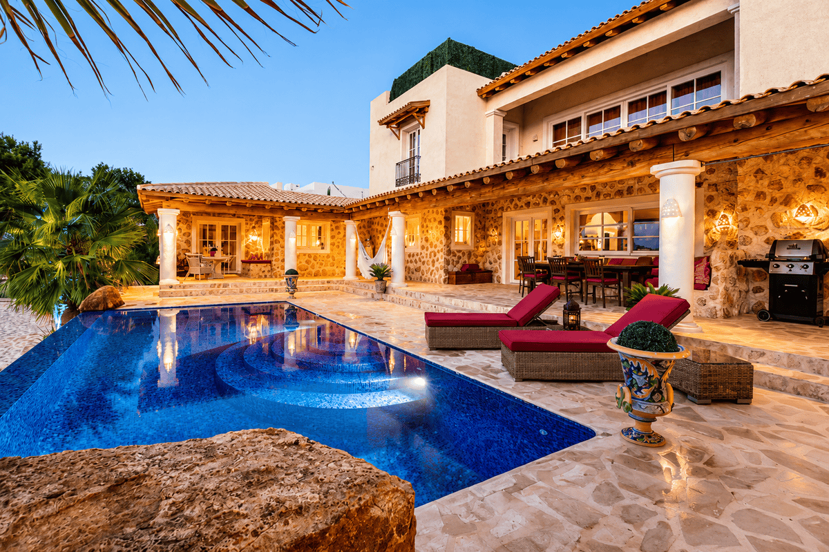 Private Villa in Roca Llisa