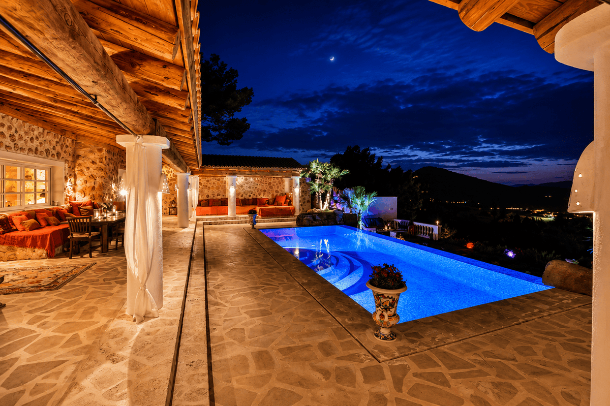 Private Villa in Roca Llisa