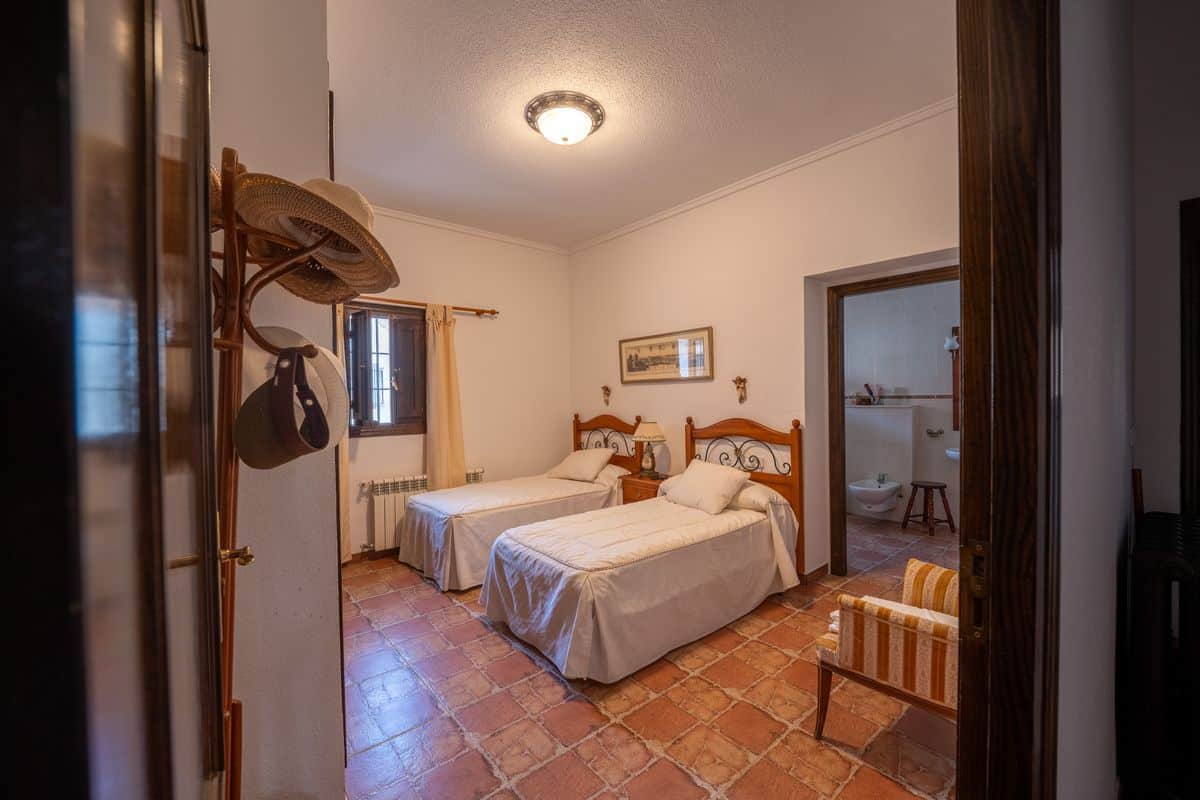 Sierra Escalona Private Estate