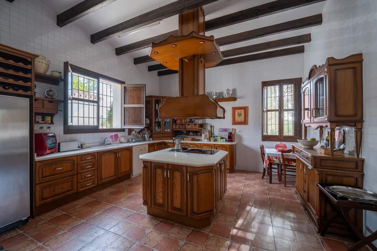 Sierra Escalona Private Estate