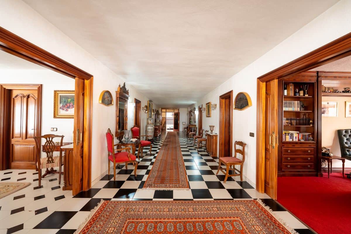 Sierra Escalona Private Estate