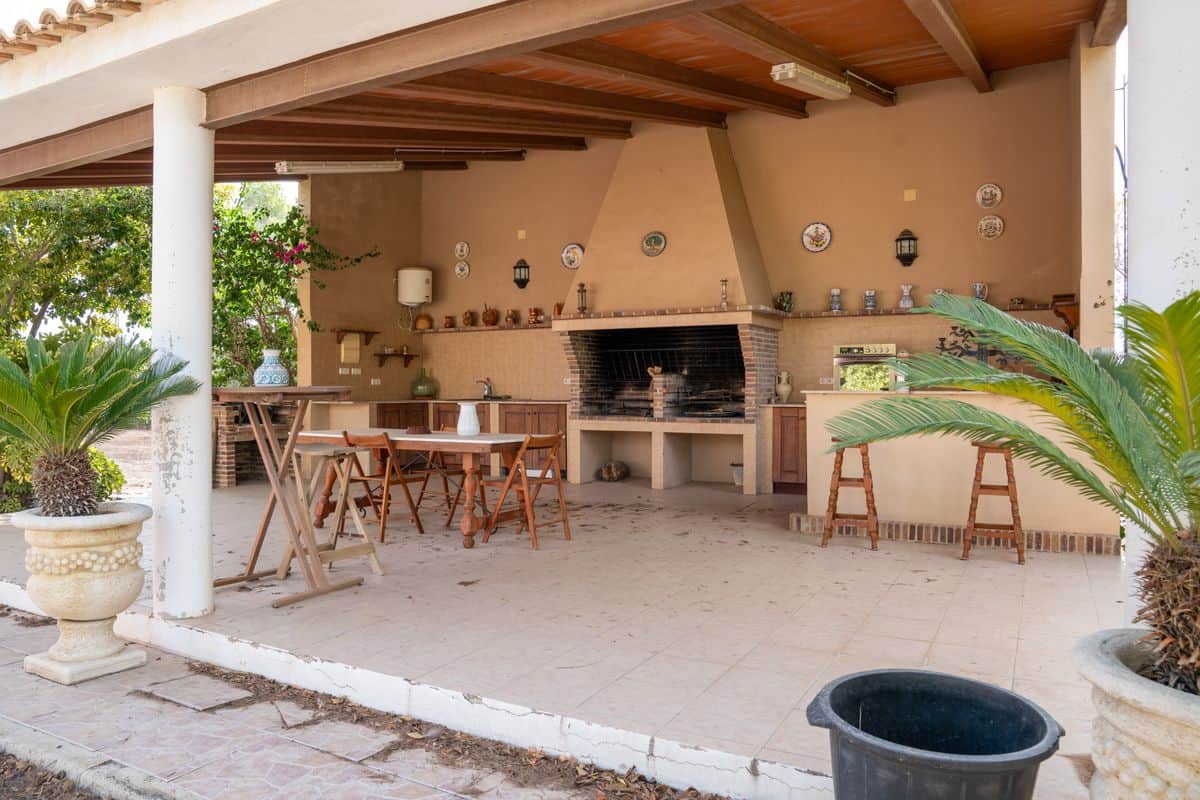Sierra Escalona Private Estate