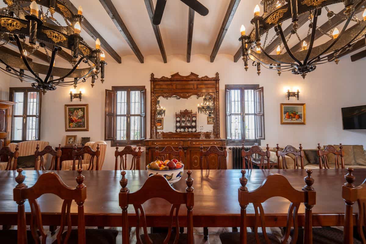 Sierra Escalona Private Estate