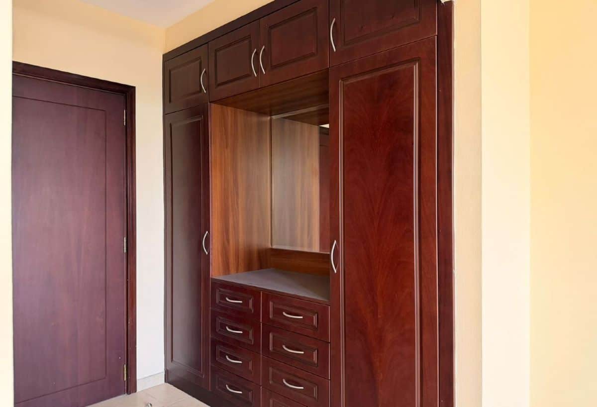 Villa for Sale in Al Hamra Village