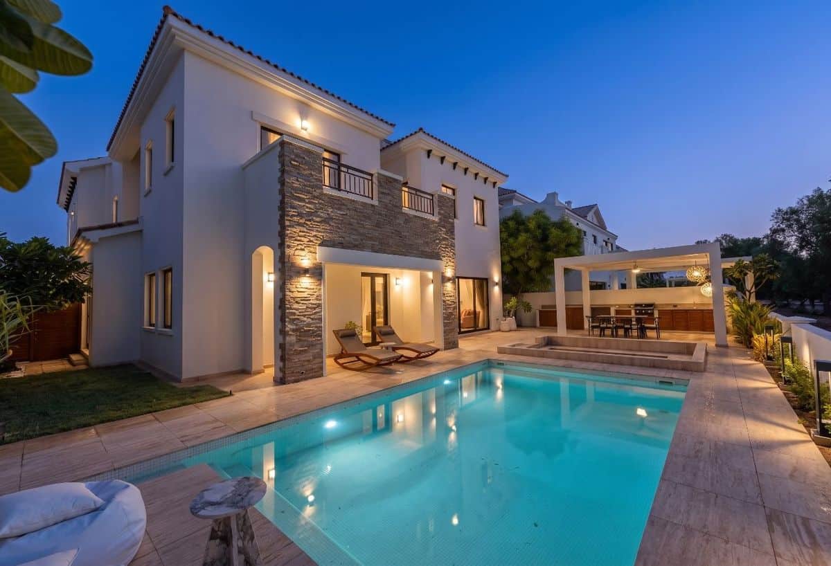 Furnished Golf Course Villa in Lime Tree Valley