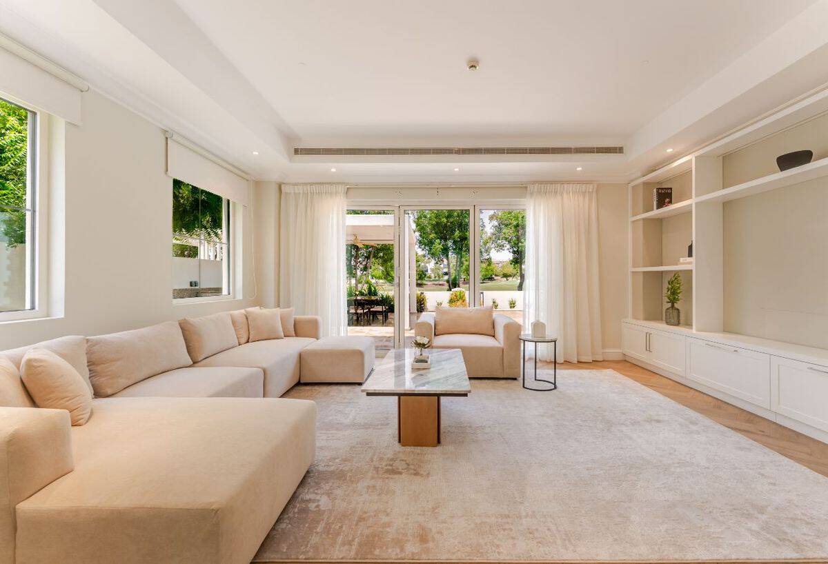 Furnished Golf Course Villa in Lime Tree Valley