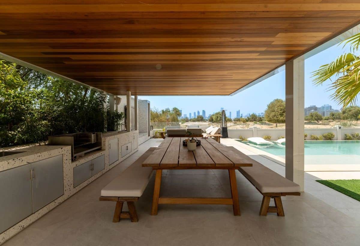 Extended Golf Course Villa in Esmeralda