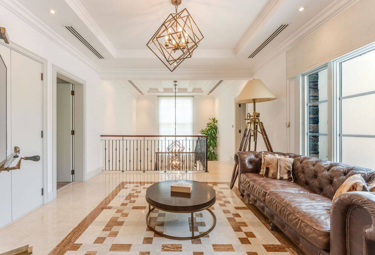 Villa Turnberry Ristrutturata a Flame Tree Ridge
