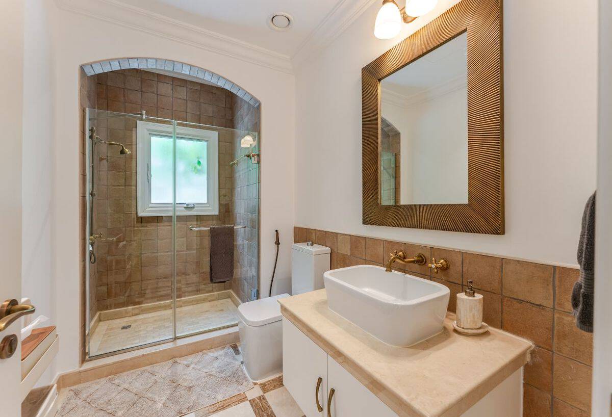 Villa Turnberry Ristrutturata a Flame Tree Ridge